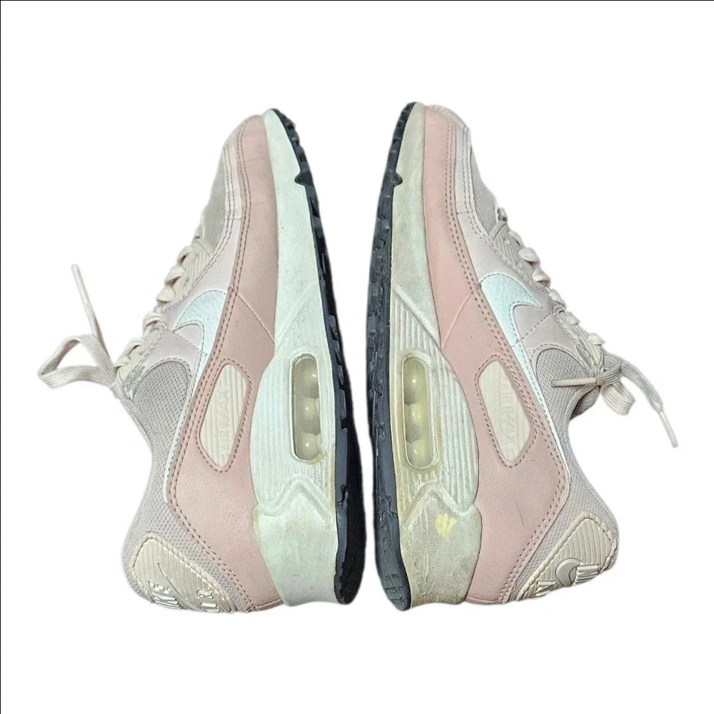 Nike Air Max 90 Barely Rose White Womens Sneakers Shoes Size 9 DH8010-600
